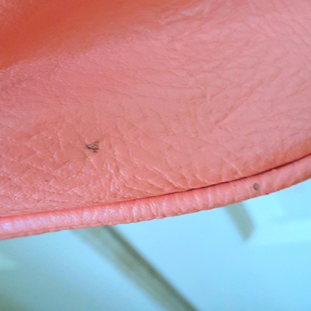 Beautiful dark salmon pink hobo bag. Used only a handful of times. - Picture 4 of 5